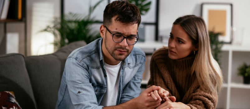 Cuplu tanar care are probleme